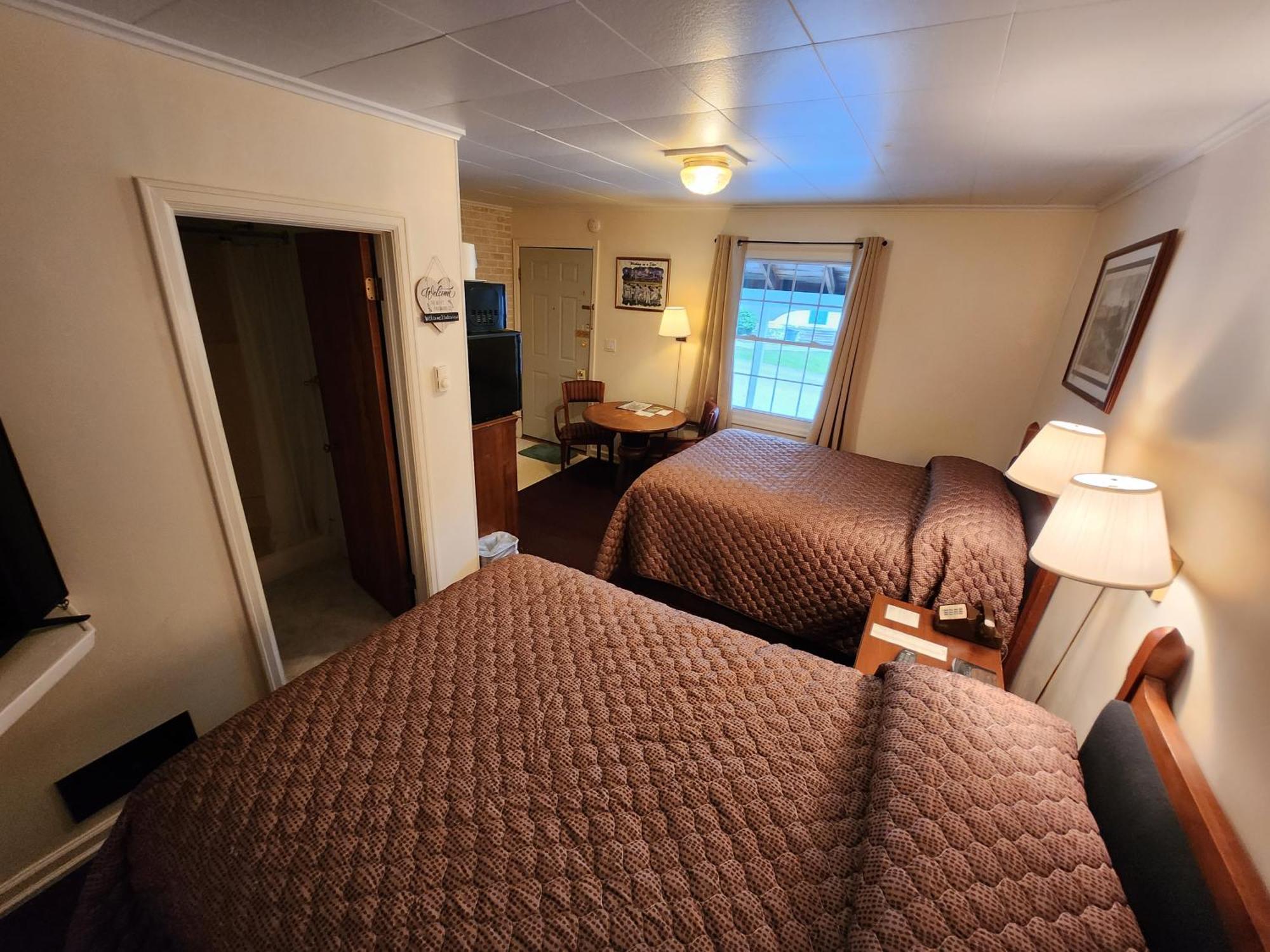 Lake View Motel Cooperstown Exterior photo