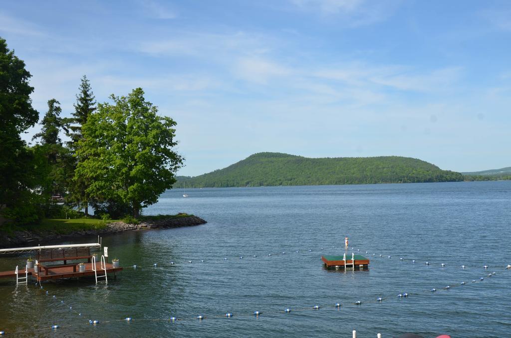 Lake View Motel Cooperstown Exterior photo